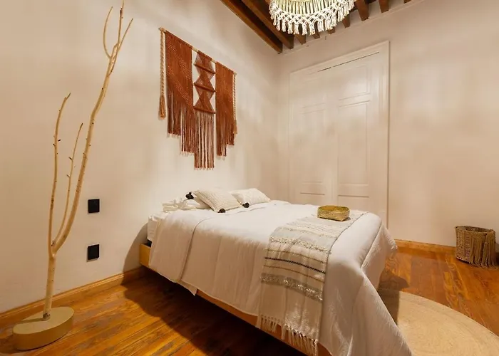 Dh4 Splendid With Amazing Decoration In Downtown Apartment